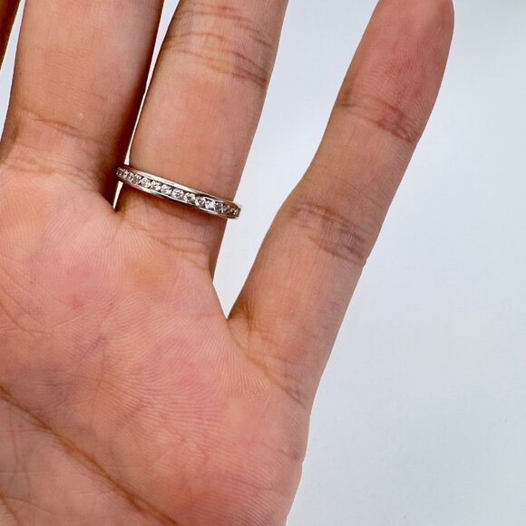 Sterling Silver 925 Cubic Zirconia Channel Set Textured Finish Ring Size 6.5 - Picture 5 of 8